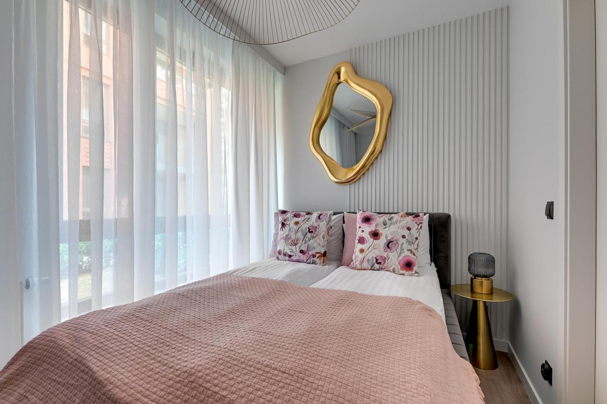 Scala 60H City Center Premium Apartments With Parking By Lion Apartments กดัญสก์ ภายนอก รูปภาพ