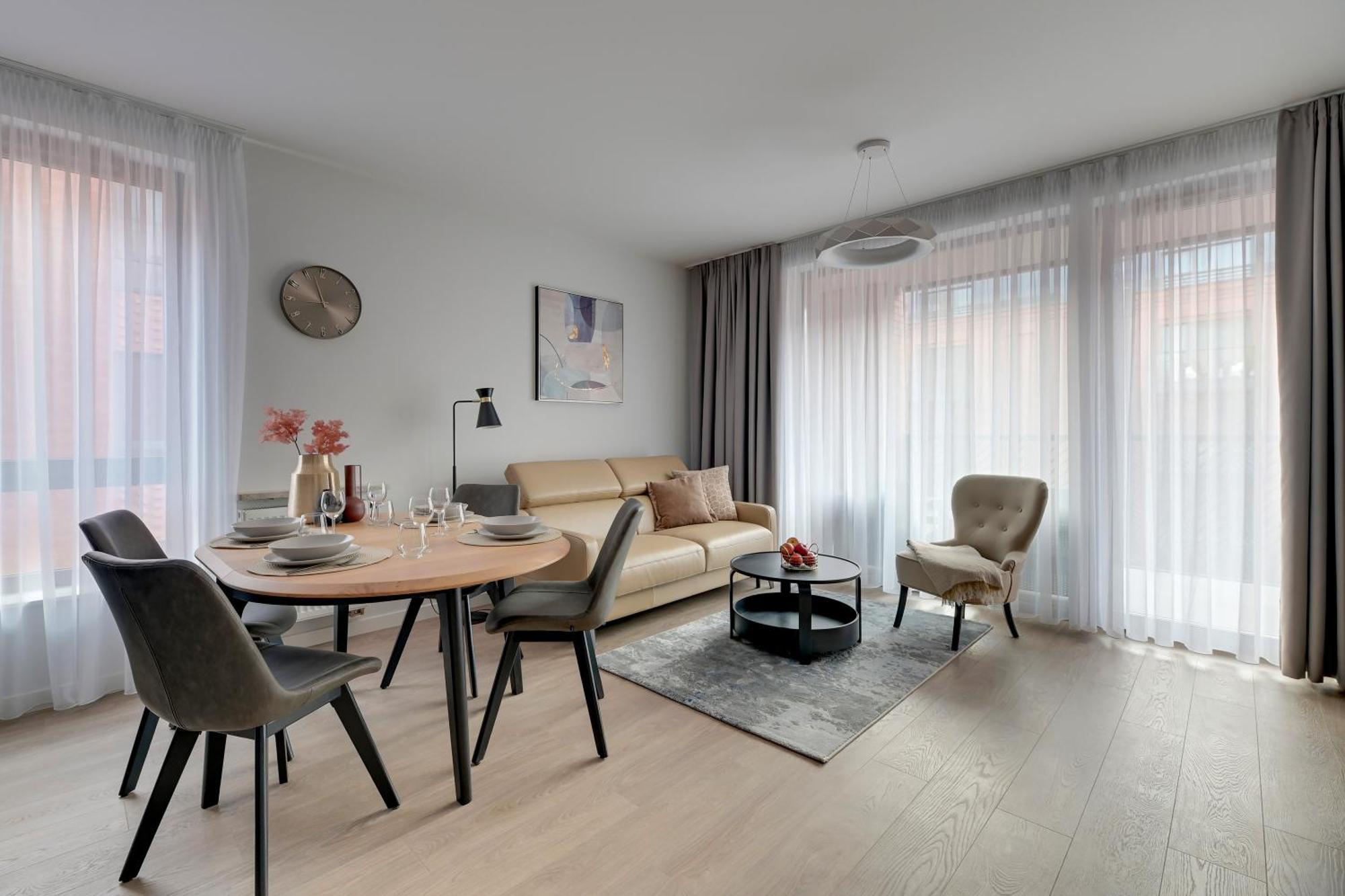 Scala 60H City Center Premium Apartments With Parking By Lion Apartments กดัญสก์ ภายนอก รูปภาพ
