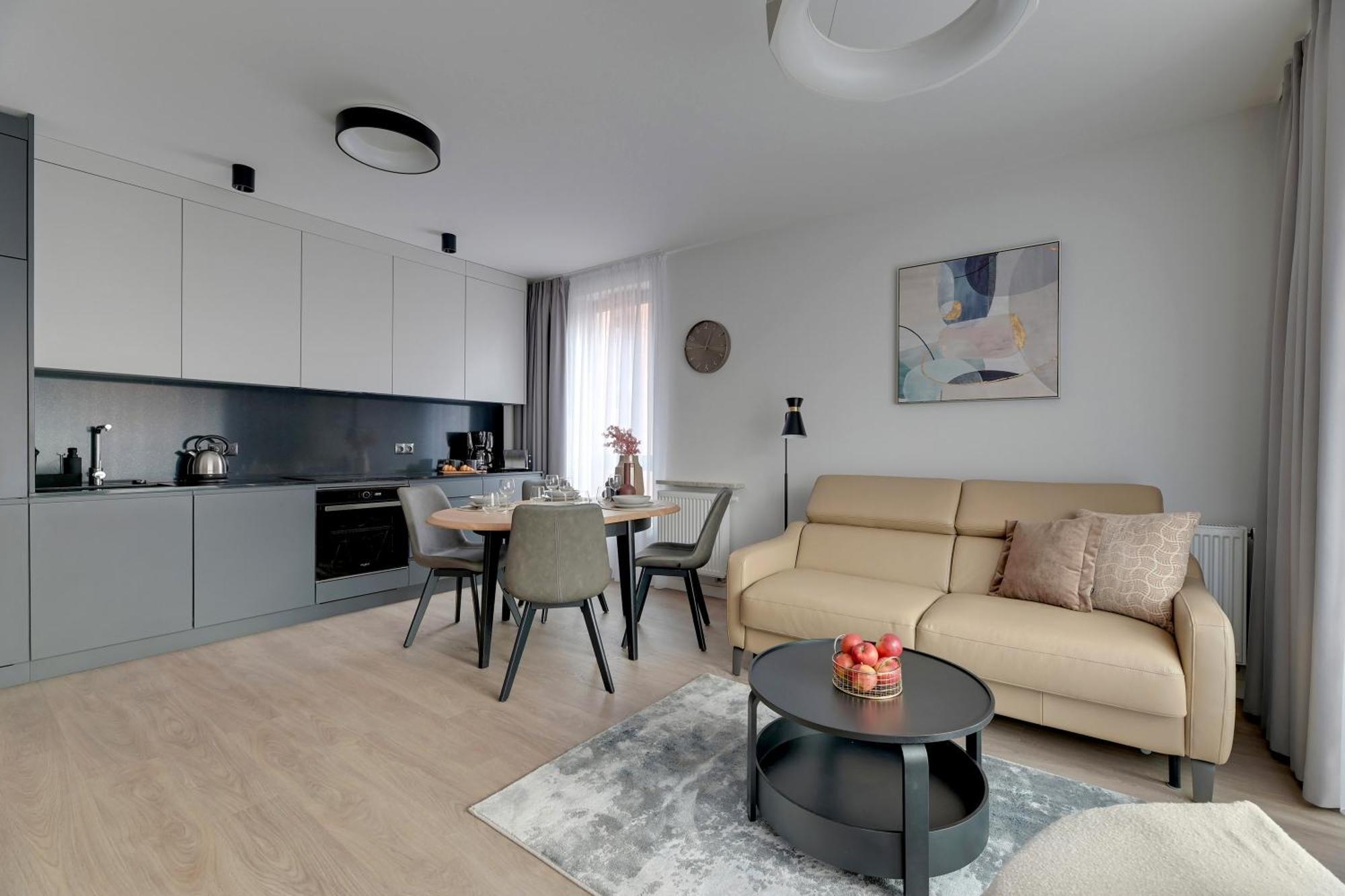 Scala 60H City Center Premium Apartments With Parking By Lion Apartments กดัญสก์ ภายนอก รูปภาพ